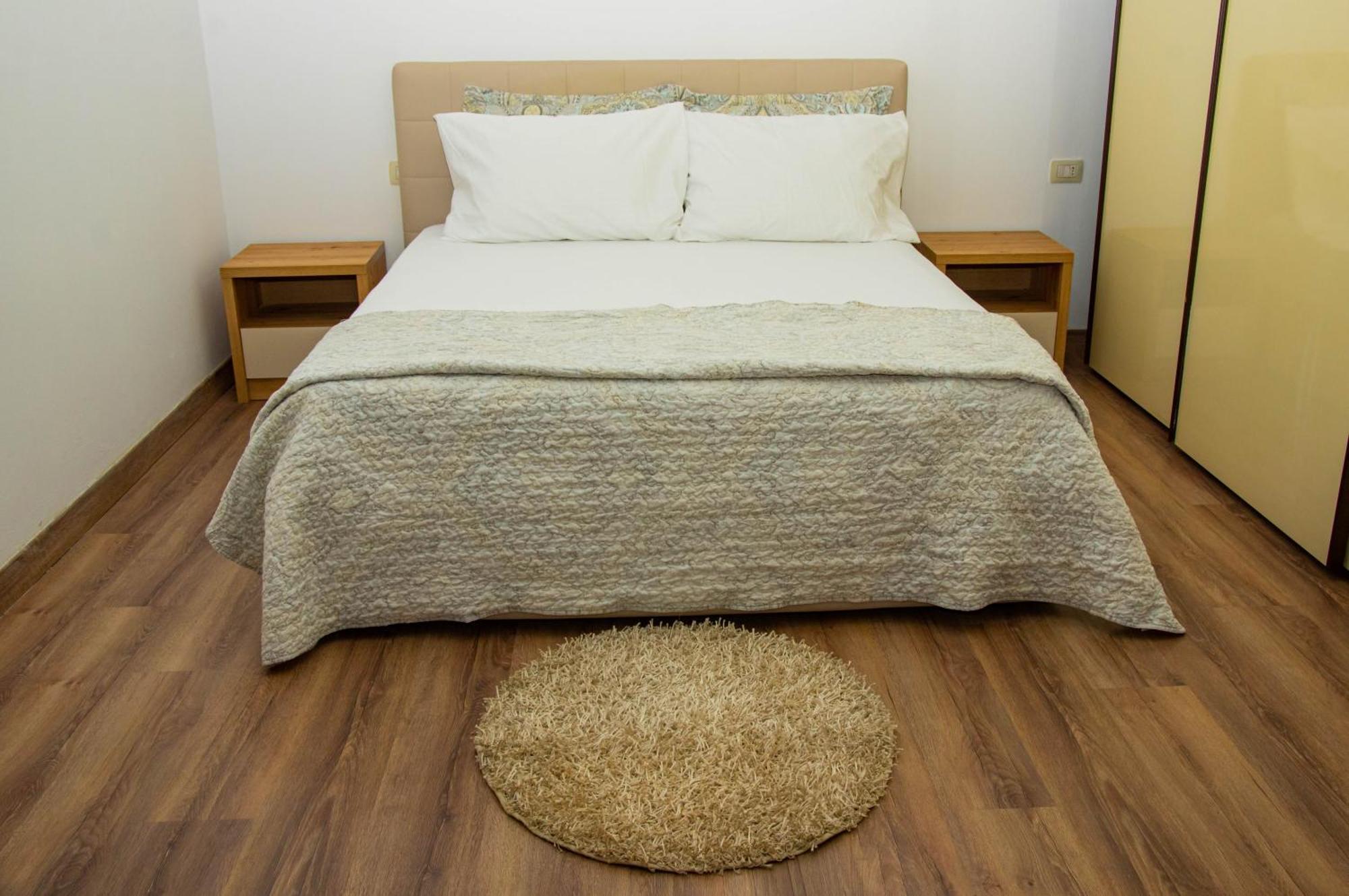 Lucas Central Relaxing House Тирана Екстериор снимка