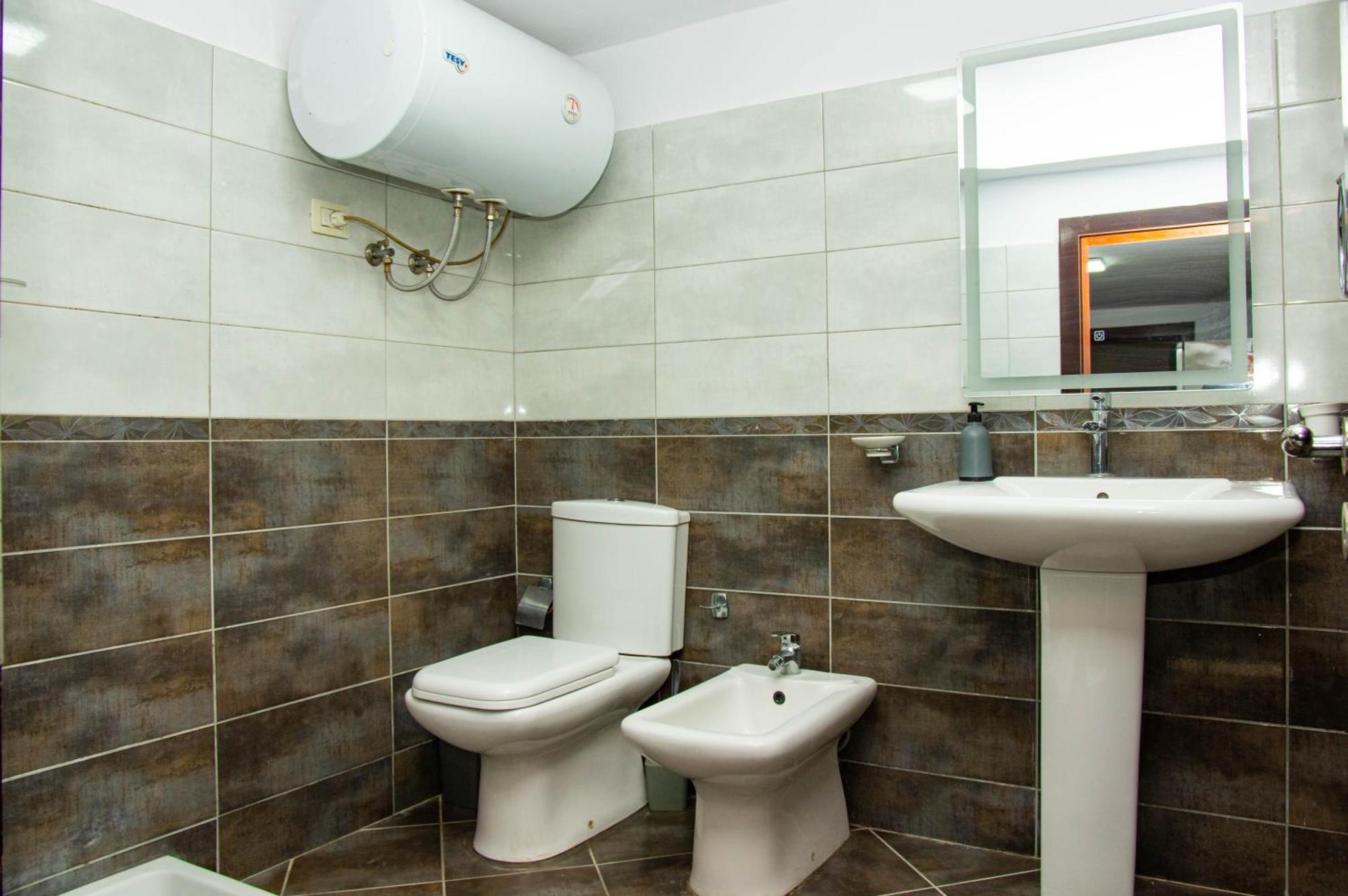 Lucas Central Relaxing House Тирана Екстериор снимка